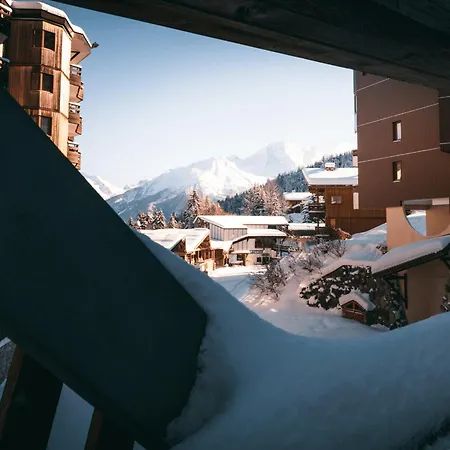 Skis Aux Pieds, 2 Pièces, 4 Pers, La Tania, Résidence Le Grand Bois - Fr-1-182a-23 Appartamento *